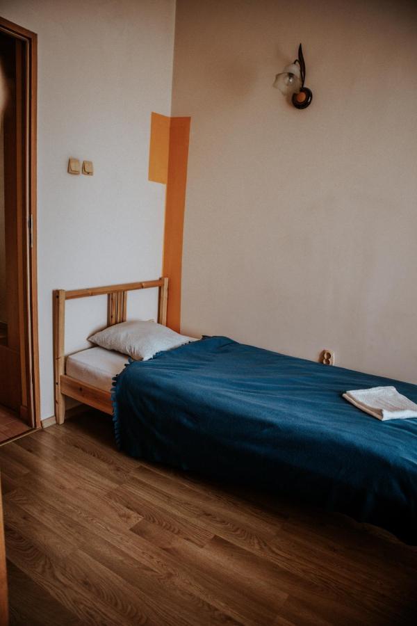 Cozy And Cheap Room In Old Town Cracóvia Exterior foto
