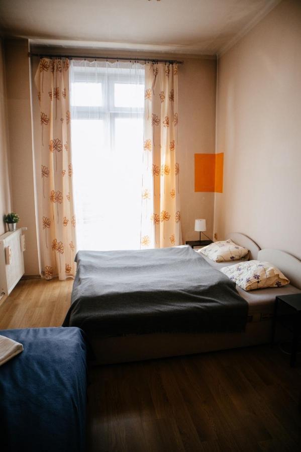 Cozy And Cheap Room In Old Town Cracóvia Exterior foto